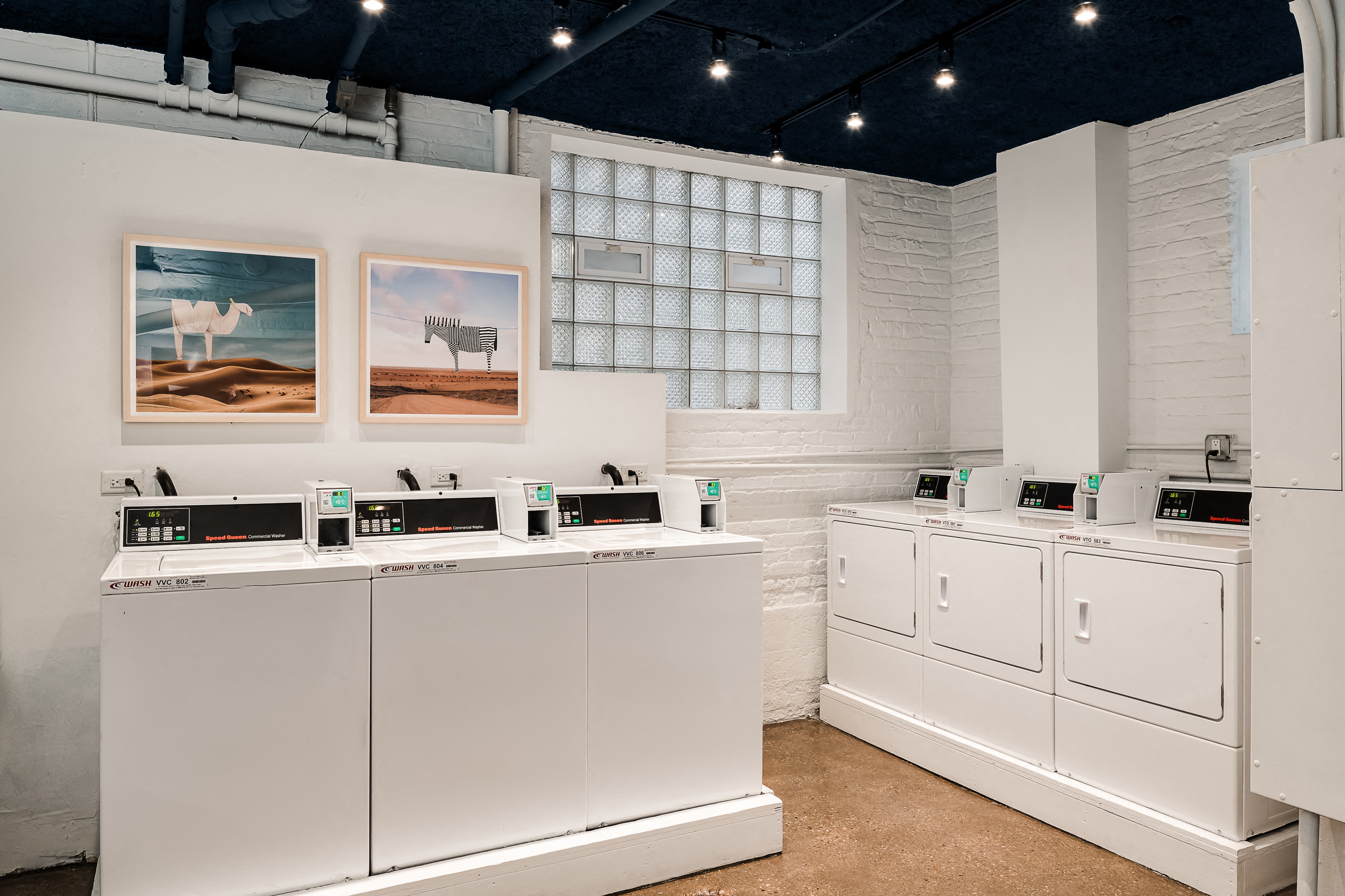 620 W. Surf St. 620 W. Surf St., Chicago, IL 60657 - Leasing by Cross Street